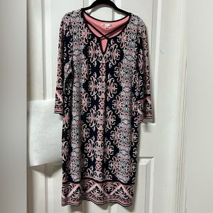 Ladies dress 3/4 sleeves Navy and shades of coral.  Size large.